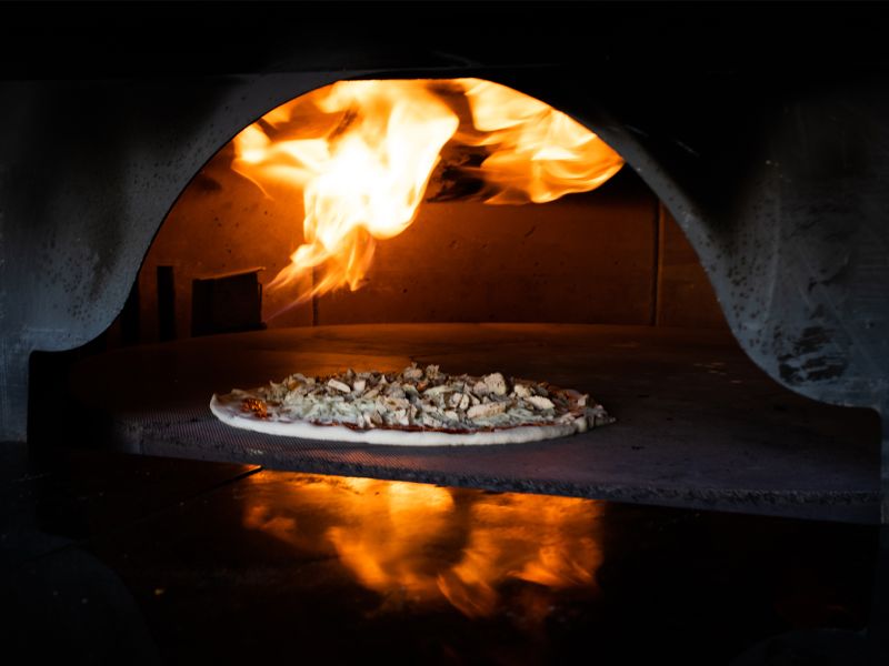 Maranas Pizza 10